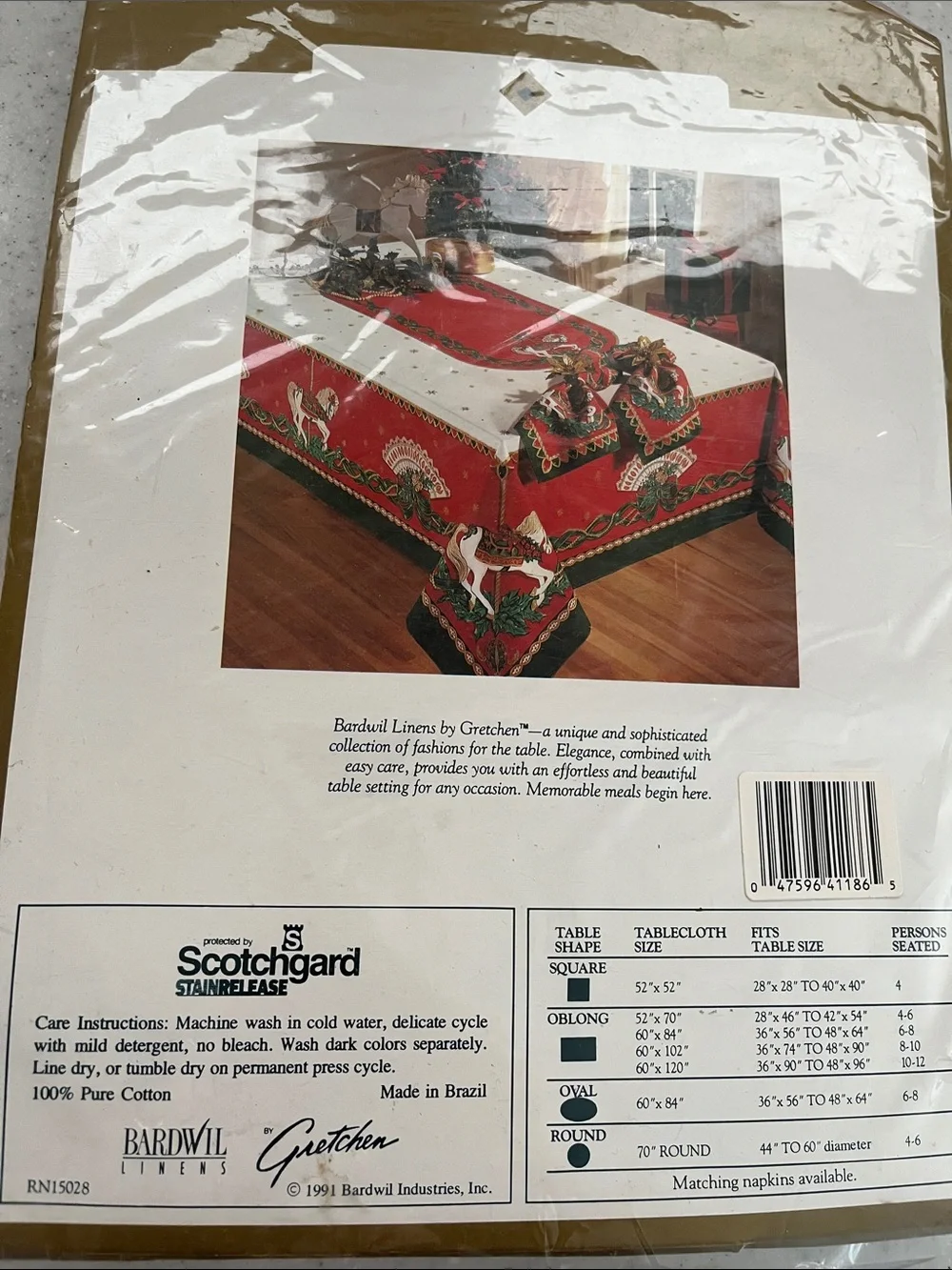 Vtg Christmas Tablecloth VICTORIAN TIDINGS Oval Carousel Horses Holly Fans+ READ